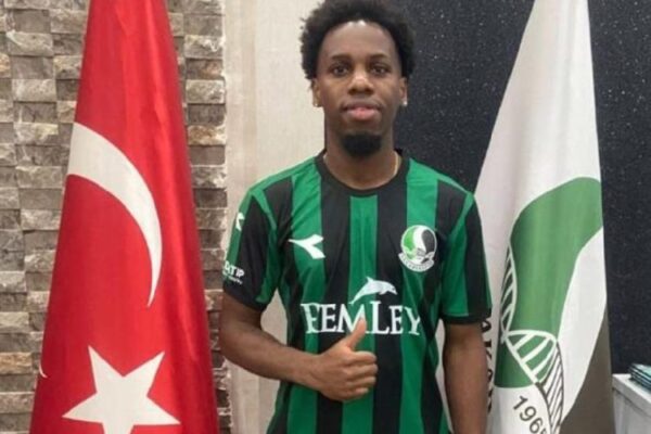 Belgian clubs eye Congolese midfielder Nsana Simon