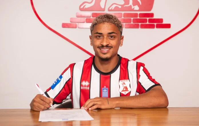 South African midfielder Ethan Brooks seals move to Greek side Panserraikos FC