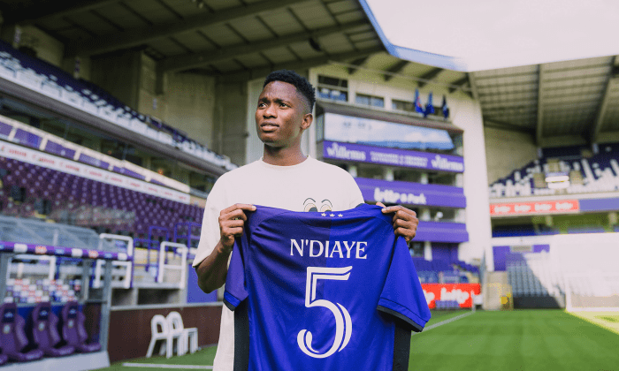 Senegal’s Moussa Ndiaye pays emotional tribute to late brother in Anderlecht return