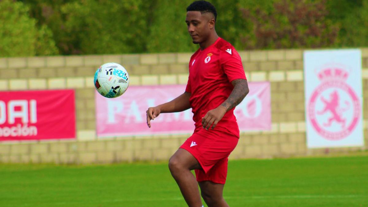 Brazilian forward Lucas Ribeiro bids emotional farewell to Mamelodi Sundowns after Deportiva Leonesa move