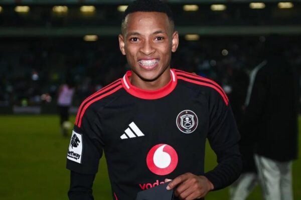 Orlando Pirates winger Relebohile Mofokeng turns down offer from Russian outfit Akron Tolyatti