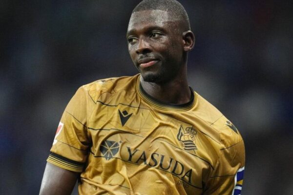 Malian defender Hamari Traoré balances fresh start at Paris FC with painful exile from national team