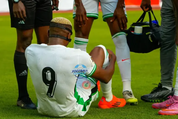 Ghana legend Asamoah Gyan claims Victor Osimhen feigned injury in Nigeria-Rwanda clash  