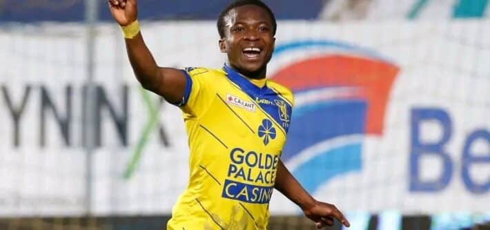 Togolese midfielder Samuel Asamoah suffers severe neck injury in China