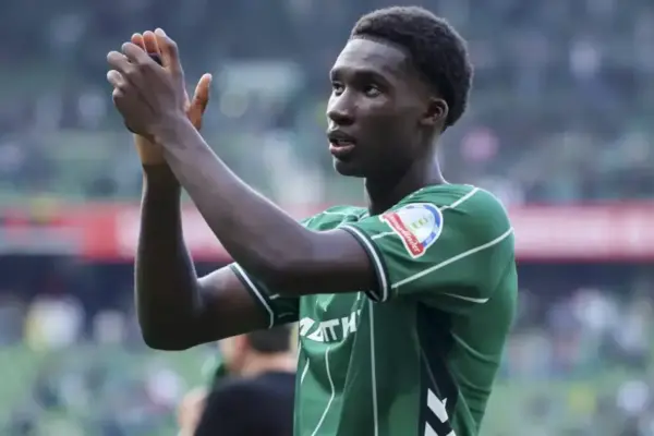 Burnley scouts monitor Karim Coulibaly during Werder Bremen’s win over Union Berlin