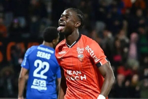 Cameroonian defender Darlin Yongwa set for Lorient exit