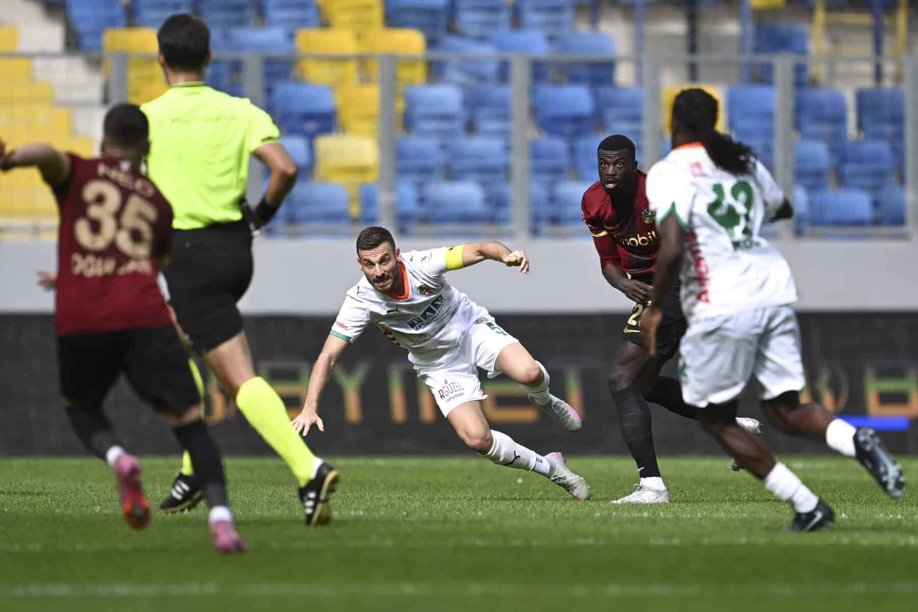 Senegal’s Mbaye Niang shines with goal and assist in Gençlerbirliği’s draw against Alanyaspor