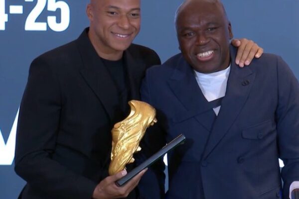 Kylian Mbappe receives 2024/2025 European Golden Boot award