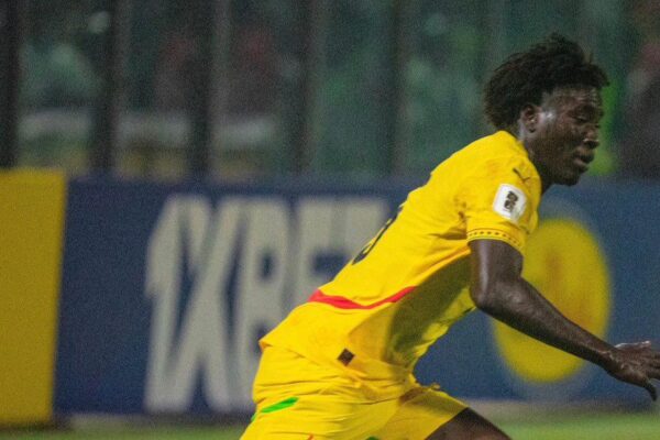 Everton open transfer talks for Ghanaian defender Kojo Peprah Oppong