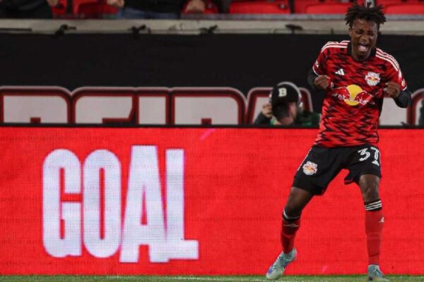 VfB Stuttgart target rising Ghanaian striker Mohammed Sofo