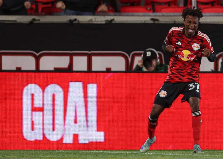 VfB Stuttgart target rising Ghanaian striker Mohammed Sofo