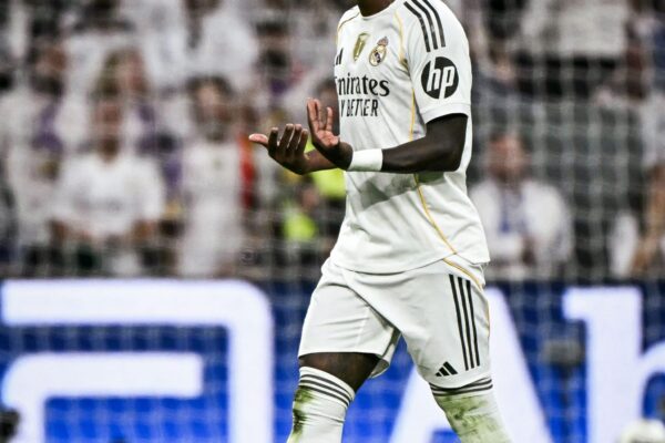 'Damn it!' - Vinicius Junior pleads with Real Madrid fans before scoring to silence critics