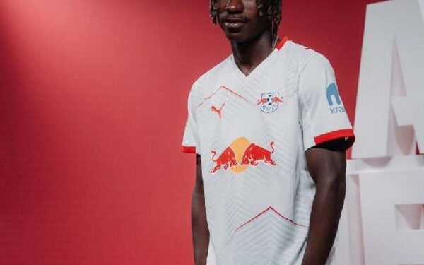 Liverpool target Ivorian teen sensation Yan Diomandé