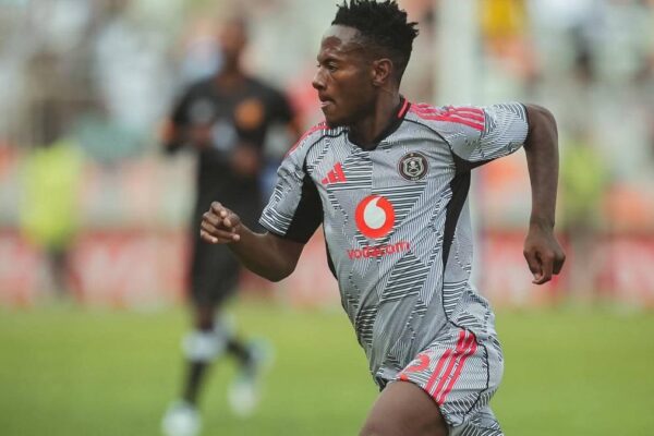 Orlando Pirates coach Abdeslam Ouaddou singles out Masindi Nemtajela for praise
