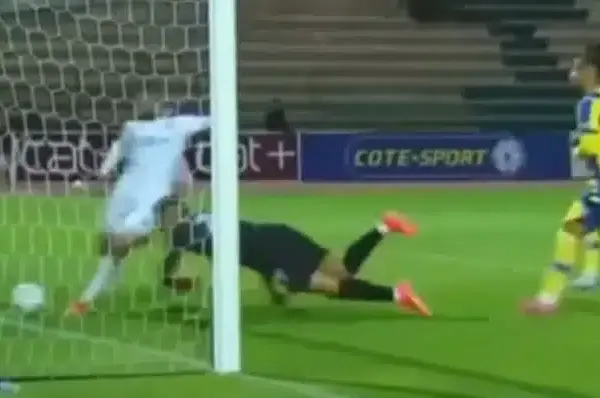 Moroccan striker Mehdi Balouk incredible miss leaves fans stunned