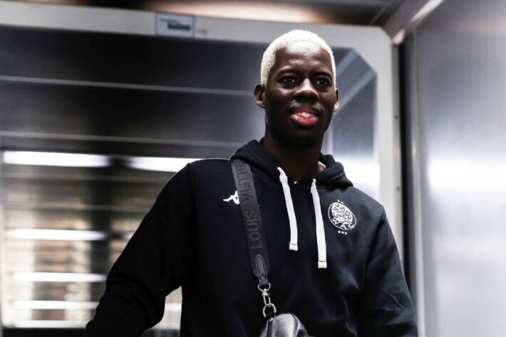 Burkinabe midfielder Aziz Ki discharged from hospital after head injury scare