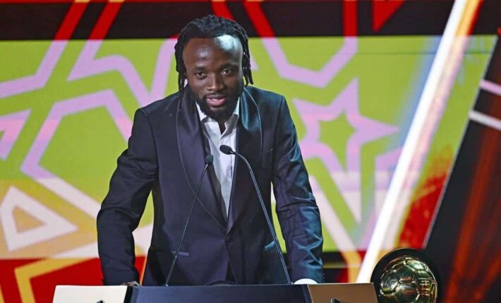 Fiston Mayele celebrates Interclub Player of the Year honour after standout season