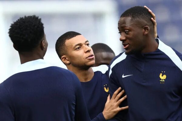 Ibrahima Konaté says Kylian Mbappé ‘won’t stop calling’ as Real Madrid push intensifies