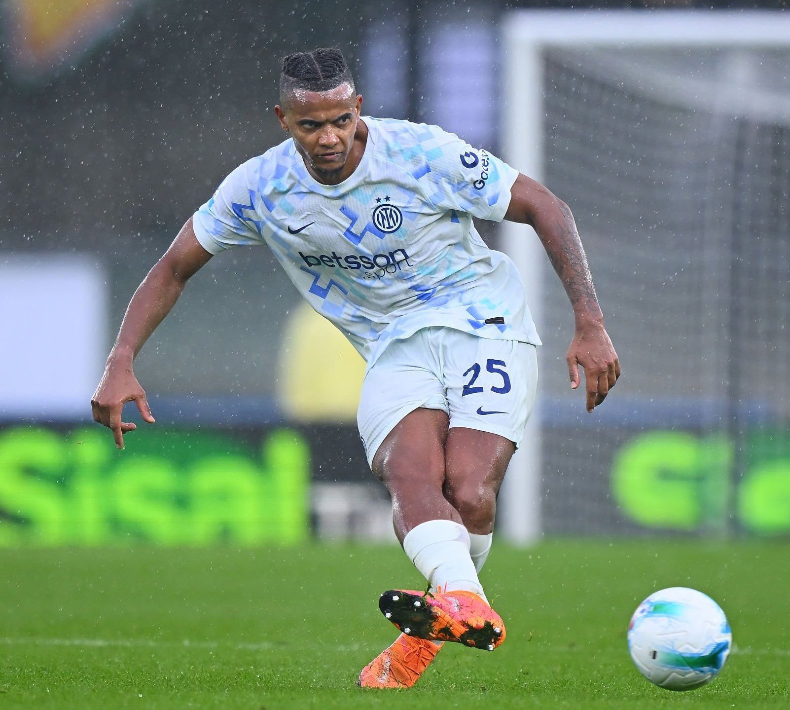 Capello to Inter: Manuel Akanji is a must-buy for next season