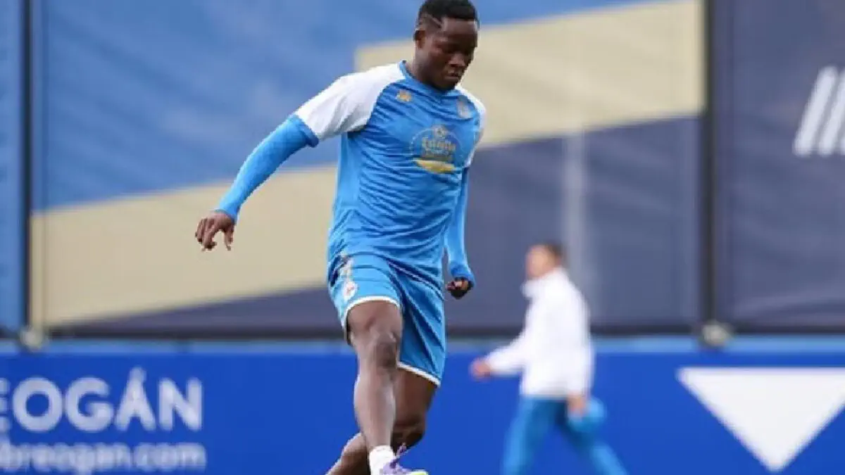 Deportivo La Coruna plans to offer Cameron youngster Bil Nsongo professional contract