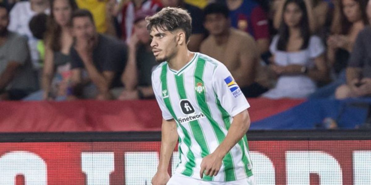 Moroccan Star Abdessamad Ezzalzouli Shines as Real Betis Beat Mallorca 3-0