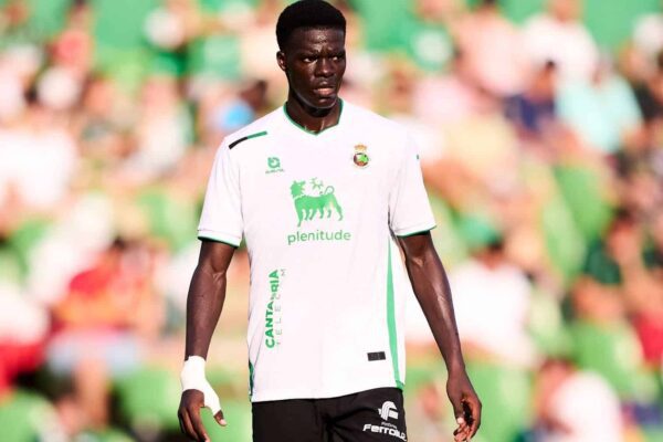 Senegalese midfielder Maguette Gueye helps Racing Santander extend LaLiga 2 lead