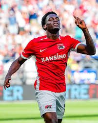 German-Ghanaian-born Ernest Poku sparks breakaway as Leverkusen stun Manchester City with early Champions League lead