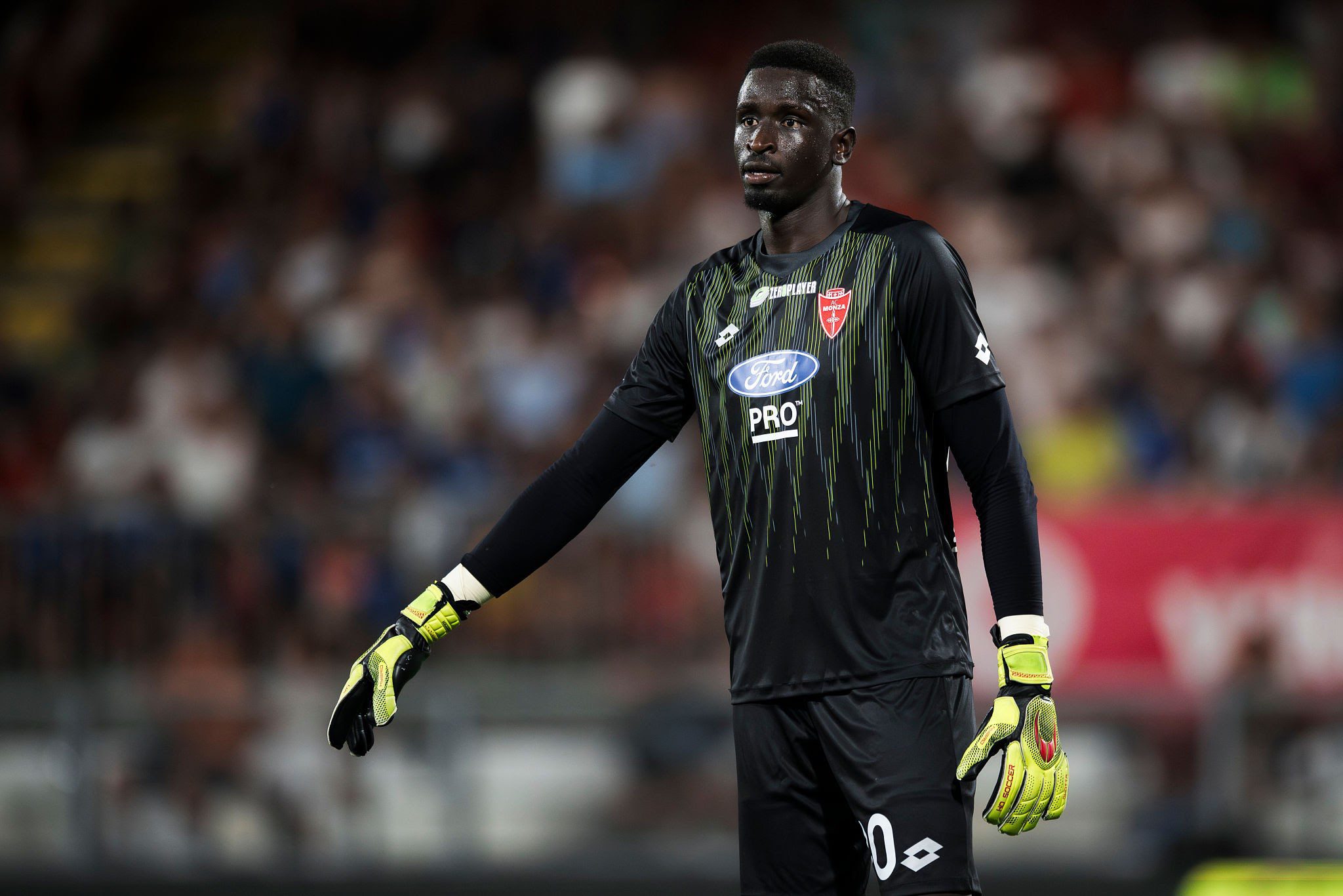 Senegalese international Demba Thiam emerges as Serie B’s standout goalkeeper