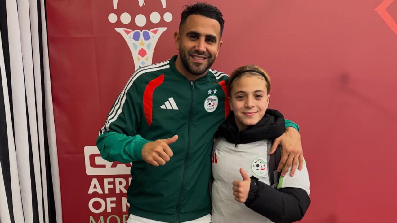 Amir Ocho Mahrez AfricaSoccercom Amir Ocho Mahrez AFCON 2025 Young Algerian fan Amir Ocho lives unforgettable moment with hero Riyad Mahrez AfricaSoccercom