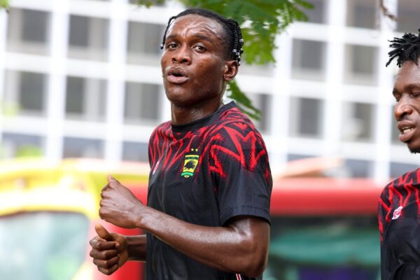 UAE side Dubai City FC ready to splash $100,000 to sign Congolese defender Samba O’Neil