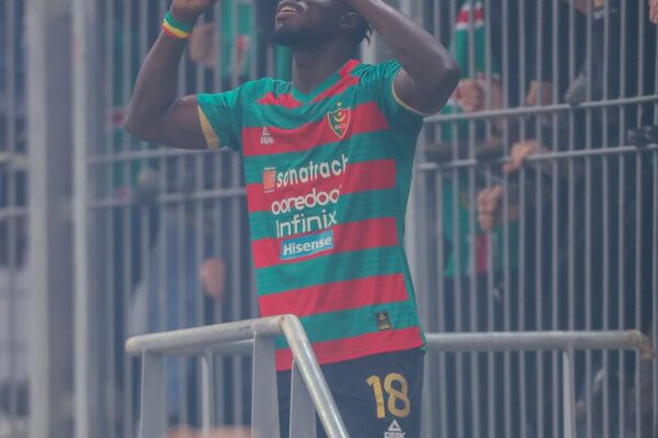 Saliou Bangoura fires MC Alger to derby victory over CR Belouizdad 
