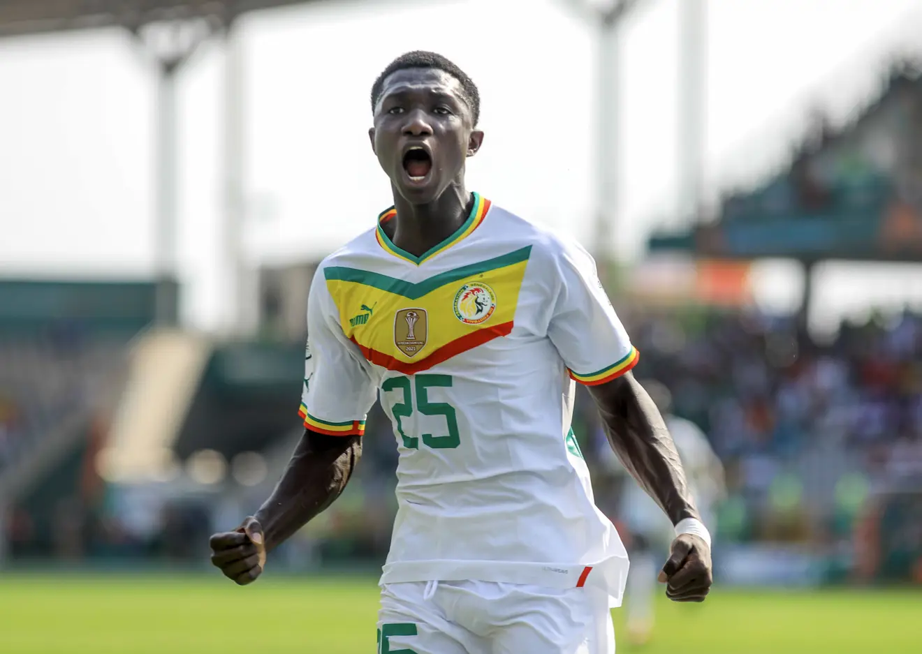 b24aolr0008 AfricaSoccercom b24aolr0008 Sunderland intensify interest in Senegal midfielder Lamine Camara after Habib Diarra move AfricaSoccercom