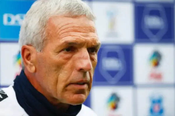 German gaffer Ernst Middendorp linked with vacant Durban City coaching job