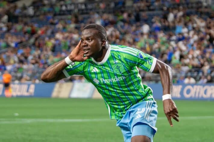 20260129 090852 710x473 AfricaSoccercom 20260129 090852 710x473 Cameroon defender Nouhou Tolo commits to Seattle with contract renewal AfricaSoccercom