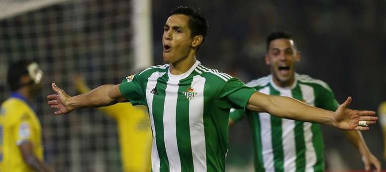  Aissa Mandi   Real Betis Aissa Mandi will be released in time for the AFCON   AfricaSoccercom