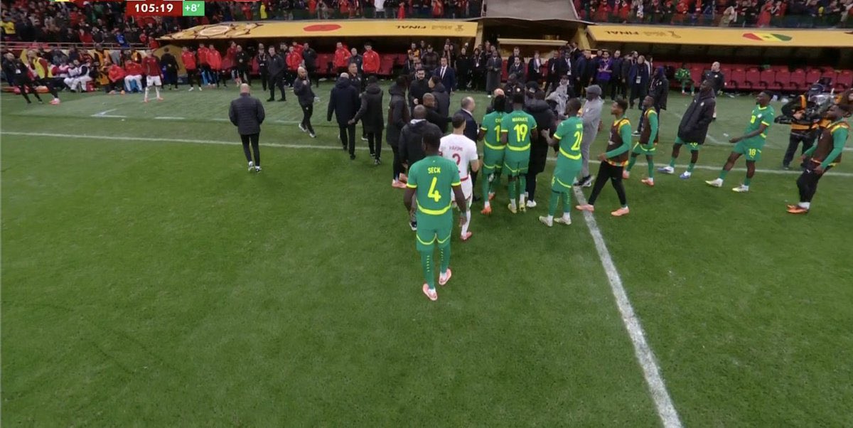  G  ZxIgWYAANLDO   FEATURE Algeria sanctions stir unease as Senegal watches closely ahead of World Cup talks   AfricaSoccercom