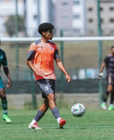  G1Y KvwW8AAhLSe   Moroccan defender Zakaria Kassary set to join Portuguese side FC Alverca   AfricaSoccercom