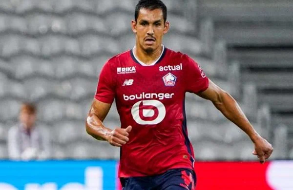 Mandi 600x390 1 AfricaSoccercom Mandi 600x390 1 Lille setback in Vigo sees Aïssa Mandi thrust into surprise midfield role AfricaSoccercom