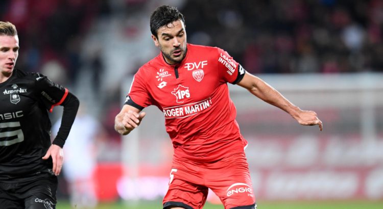  Oussama Haddadi   Oussama Haddadi Tunisian Suffers Ankle Injury   AfricaSoccercom