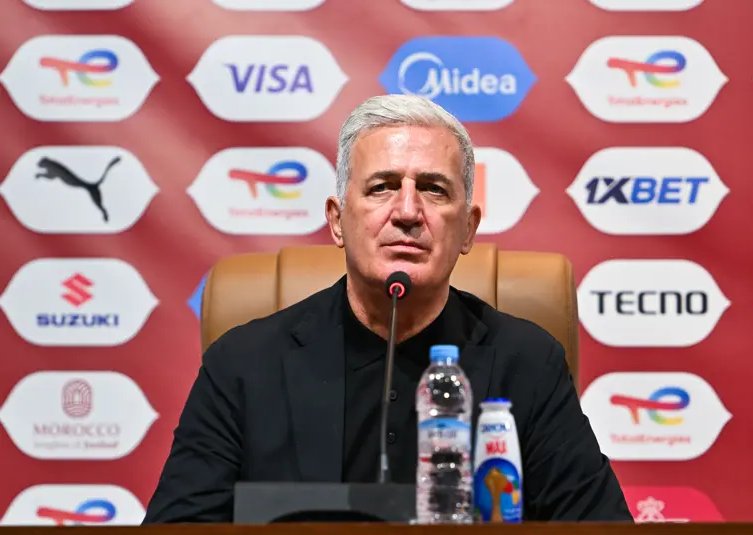 Screenshot 2026 01 12 142806 AfricaSoccercom Screenshot 2026 01 12 142806 AFCON 2025 My players are disappointed and devastated Algeria coach Vladimir Petković AfricaSoccercom