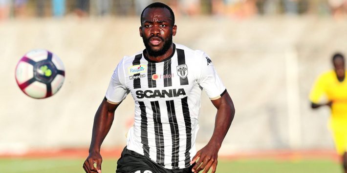  Stéphane Bahoken 710x355   Angers Relapse for Stéphane Bahoken   AfricaSoccercom