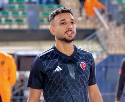 هادي رياض AfricaSoccercom هادي رياض Al Ahly sign Petrojet defender Hadi Riad on a four and a half year deal AfricaSoccercom
