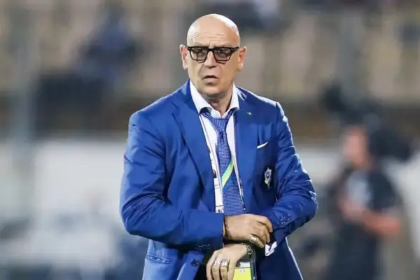 Patrice Neveu signs Togo contract on Friday