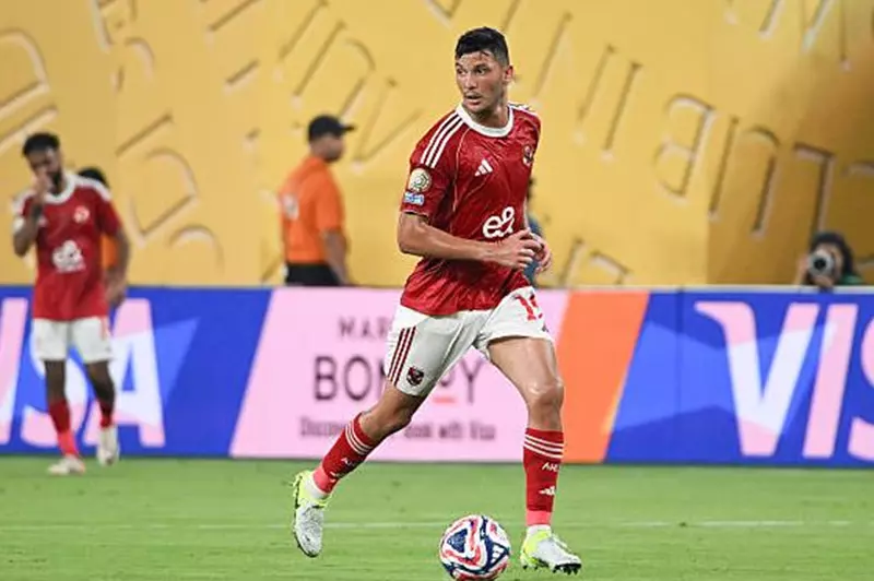  12025 11 20 13 2   Ashraf Dari demands FULL compensation from Al Ahly after exit   AfricaSoccercom