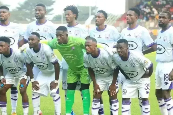 Dramatic protest: Cameroon champions Colombe leave pitch over penalty