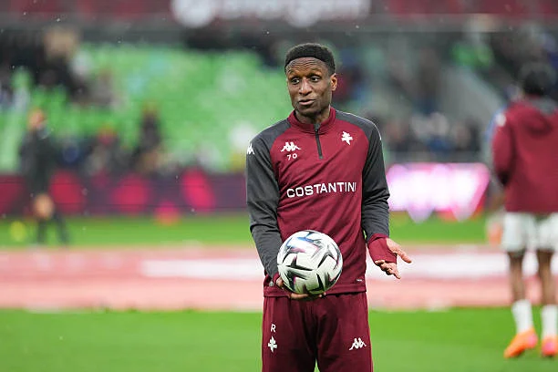 Senegal defender Bouna Sarr returns after two-year absence