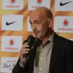 No offer from Kaizer Chiefs to sign Ghanaian midfielder Hubert Gyau, says agency CEO Mike Makaab