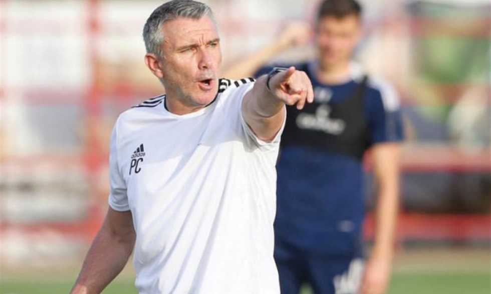  318581 0   Tunisian giants Esperance enter negotiations with Patrice Carteron over vacant coaching job   AfricaSoccercom