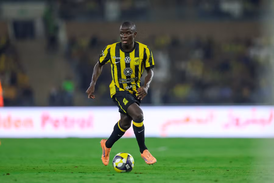 NGolo Kanté completes switch to Fenerbahçe in swap deal NGolo Kanté completes switch to Fenerbahçe in swap deal   NGolo Kanté completes switch to Fenerbahçe in swap deal   AfricaSoccercom