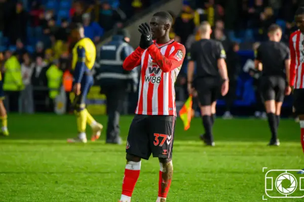 Ivorian winger Jocelin Ta Bi forced off with injury on Sunderland debut